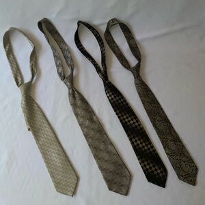 Nice Mens Tie Bundle deal of 4